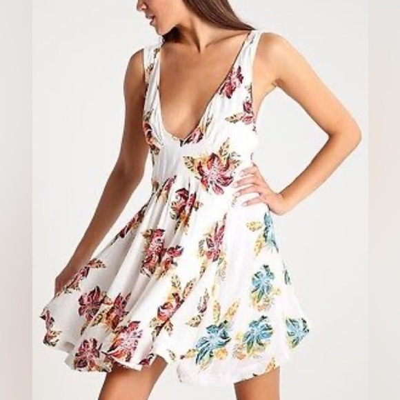 Free People Dresses & Skirts - Free People Thought I Was Dreaming Dress. Small. White Floral.